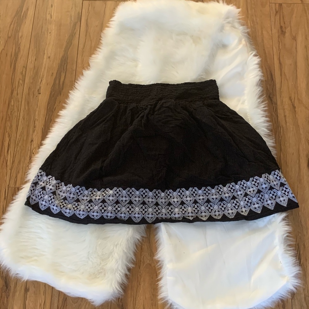 Black skirt w/White Geometric Shapes